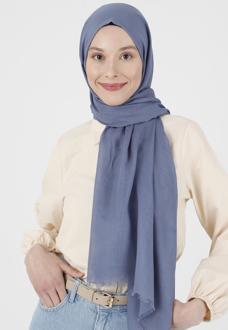 modanisa hijab cap