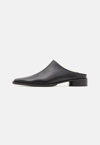 Mulas - black
