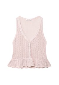 Světlounce růžová pletená vesta s výstřihem do V, zapínáním na knoflíky a vroubkovaným lemem. Má strukturovaný vzor a lehký materiál.