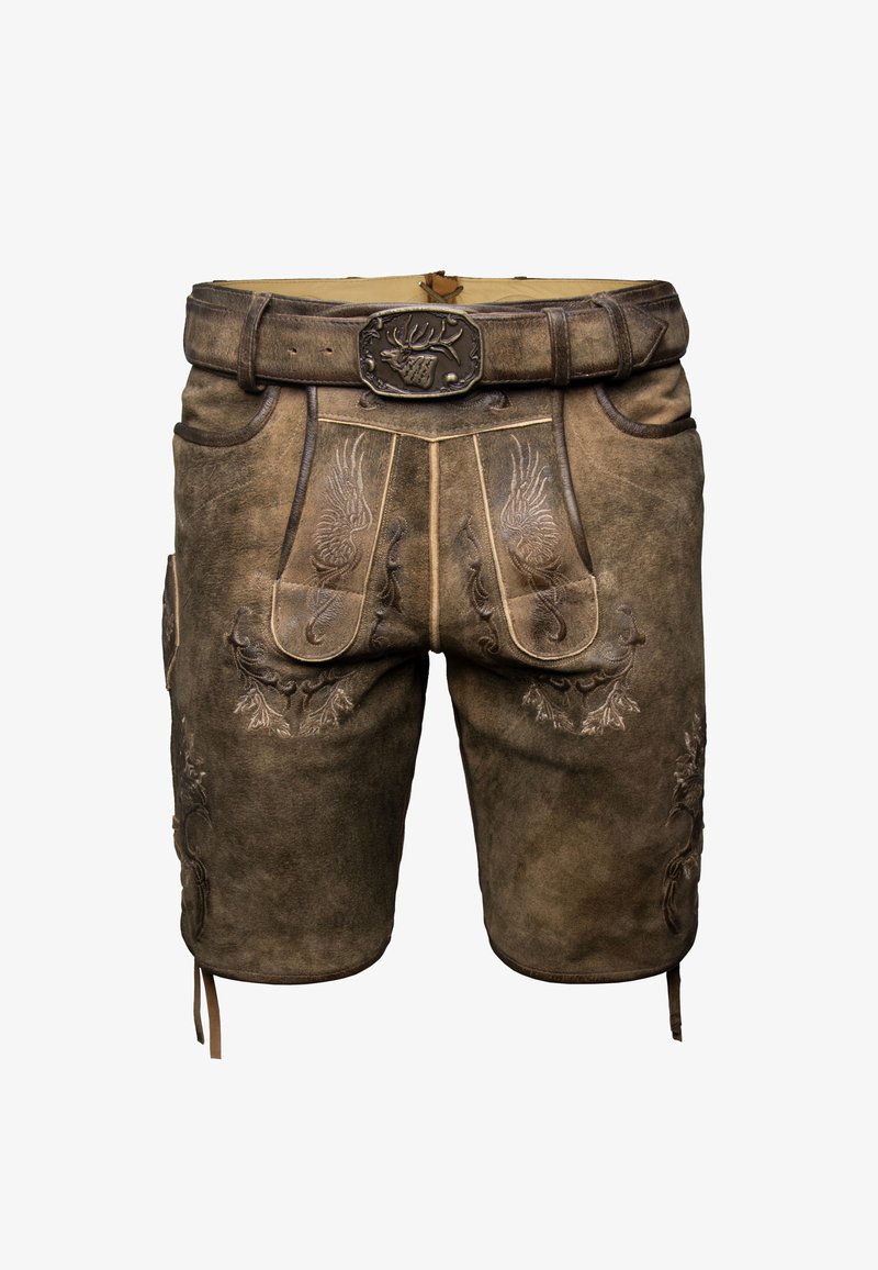 Bruine leren shorts met ingewikkelde borduursels, een riem met een decoratieve gesp en zijzakken. Textuurafwerking met verstelbare straps.