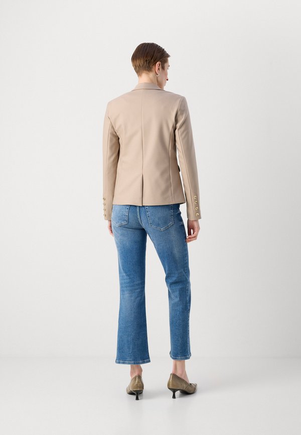 BLAKE NIGHT - Blazer - roasted cashew2