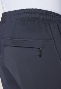 BOSS HECON ACTIVE - Pantalón corto de deporte - dark blue