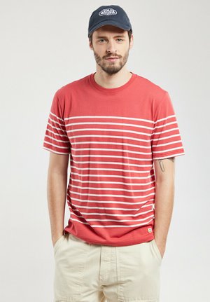Armor lux ETEL - LÉGER - Print T-shirt - cardinal milk