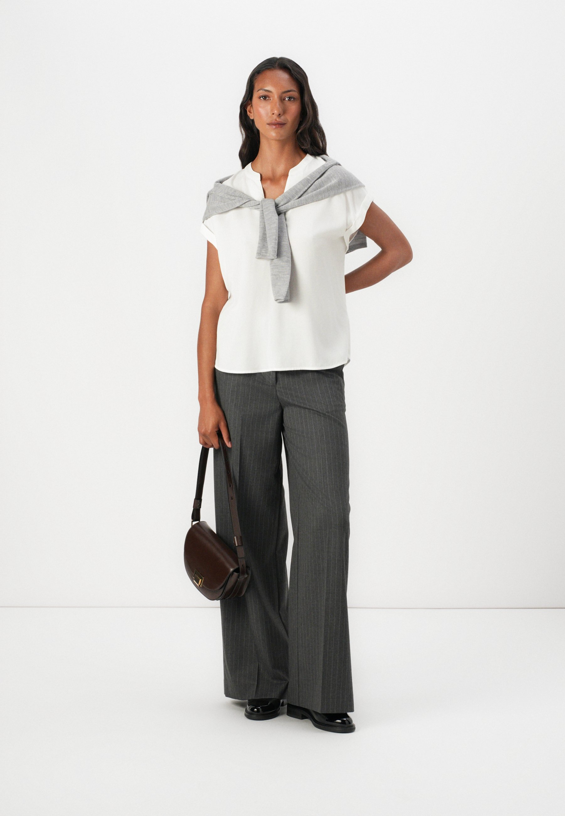 売れ筋商品|||トムテイラー シャツ レディース トップス EASY SHAPE - Blouse - whisper white TOM TAILOR EASY SHAPE - Blouse - whisper white/white - Zalando
