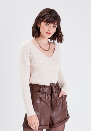 V AUSSCHNITT - Pullover - sable