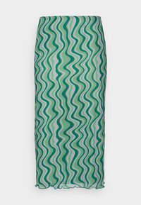 Zelená midi sukně s vlnitým vzorem různých odstínů a bílými akcenty, vyrobená z lehkého, poloprůsvitného materiálu s volánkovým lemem.