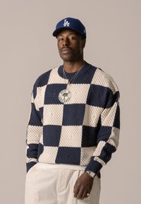 BLKVIS - SOURCE CROCHET CREWNECK UNISEX - Jumper - peacoat Thumbnail Image 1