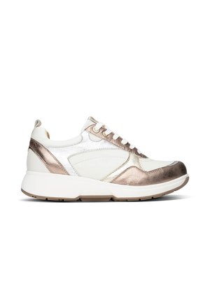 PULA  - Sneakers laag - bronze combi