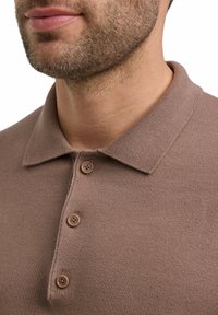 FALKE BASIC COTTON POLO - Polo - soil