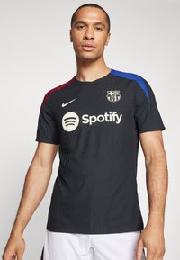 Nike Performance FC BARCELONA M NK DFADV STRK EL TOP K - Roupa de discoteca - black/noble red/orewood brown