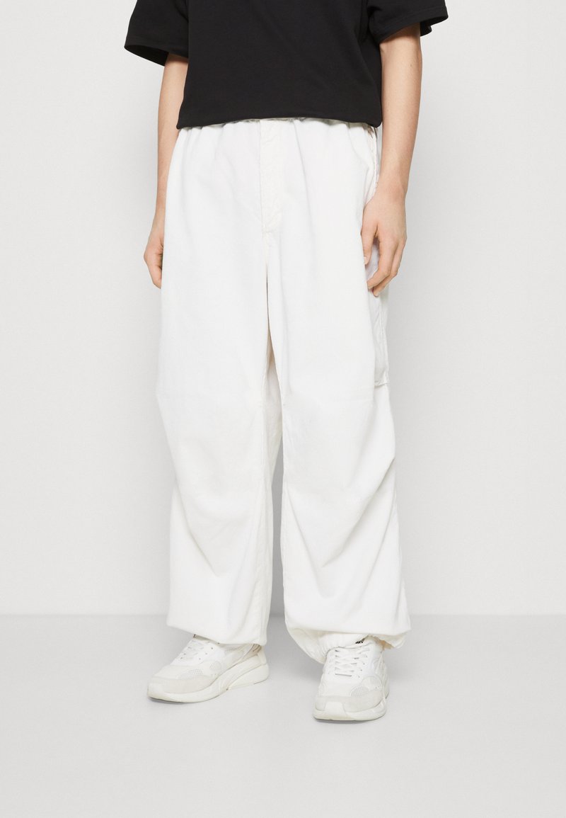 BDG Urban Outfitters BAGGY TECH PANT Trousers ivory/offwhite