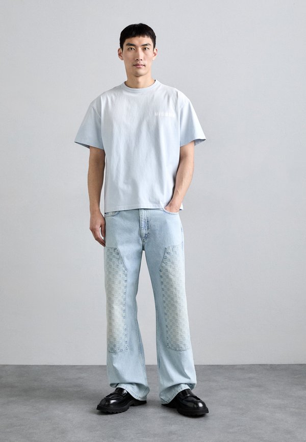 MONOGRAM CARPENTER  - Relaxed fit jeans2