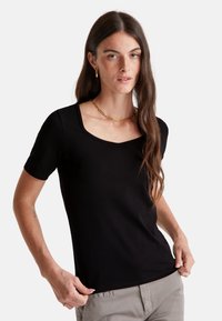 United Colors of Benetton SLIM FIT - T-Shirt basic - black