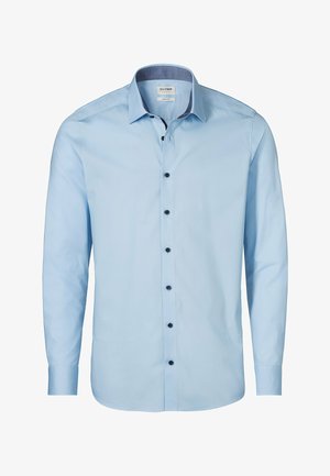 Camicia manica lunga azzurro chiaro con bottoni davanti, bottoni scuri e un design a contrasto nel colletto interno. Tessuto liscio con una vestibilità aderente.