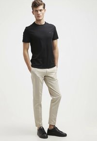 Michael Kors T-shirt básica - black