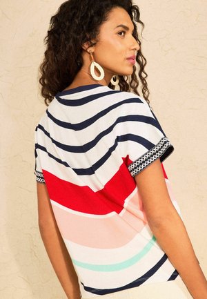 Love & Roses, REGULAR FIT - CREW NECK JERSEY T-SHIRT . - T-Shirt print - ivory multi wavy stripe