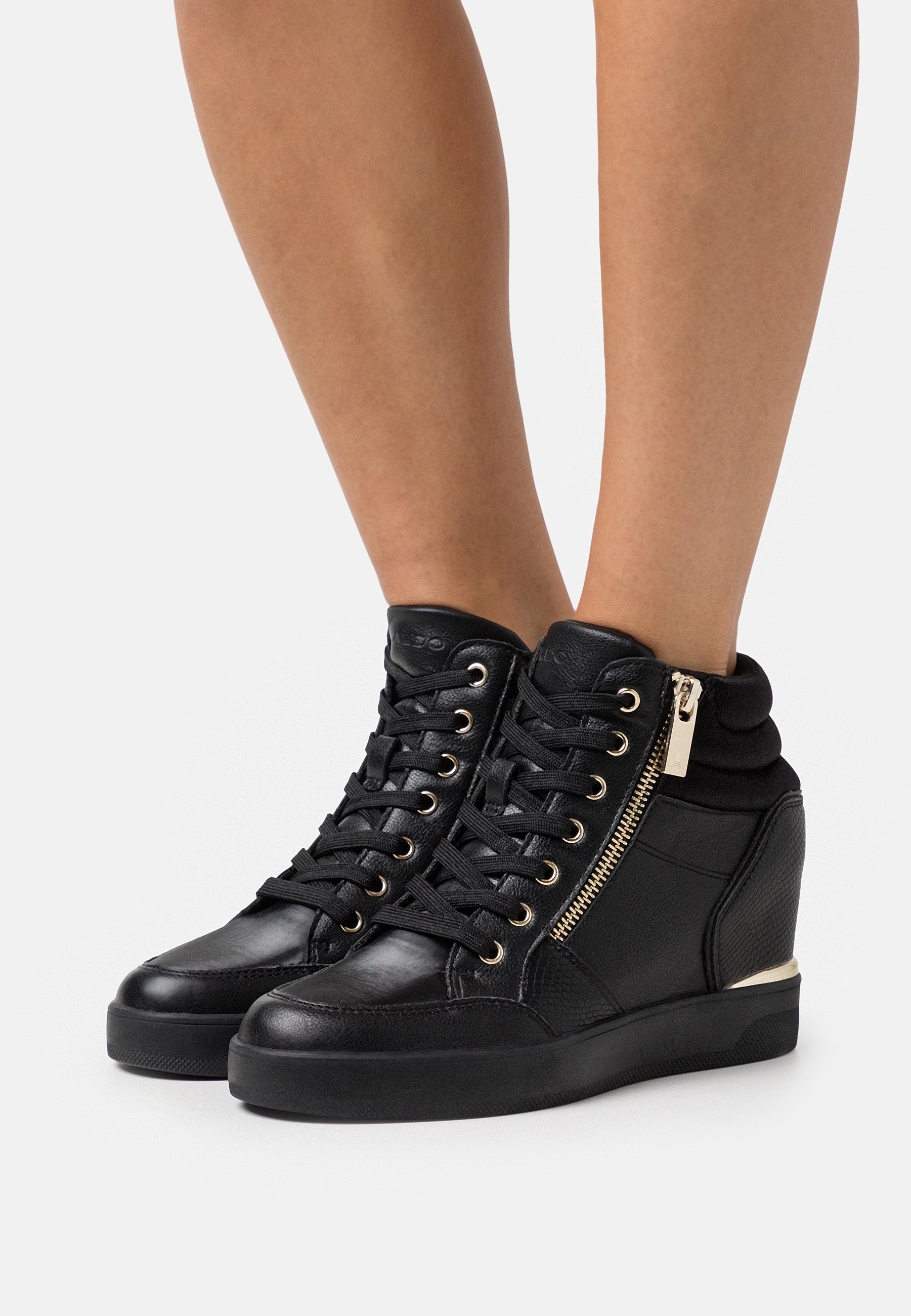 ALDO Trainers black (Pre-owned)