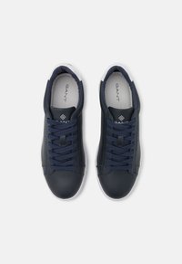 GANT MC JULIEN - Sneaker low - marine