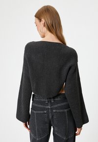 Koton CROP antracytowy