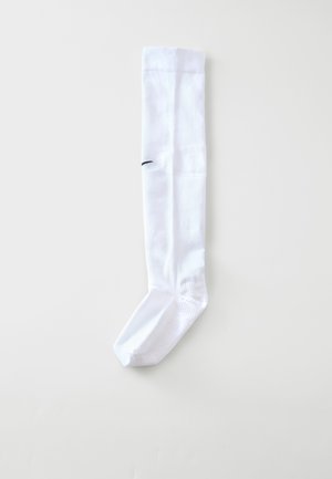 Un singur șosetă albă până la genunchi cu logo-ul negru Nike swoosh pe un fundal deschis.