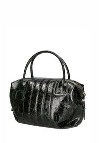 Borsa a mano in pelle nera con finitura lucida, caratterizzata da una forma strutturata, manici corti e chiusura con zip. Accenti di design trapuntati e testurizzati.