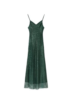 Abito lungo senza maniche di un verde scuro con sottili spalline e sovrapposizione in rete a motivo diamante su uno sfondo bianco.