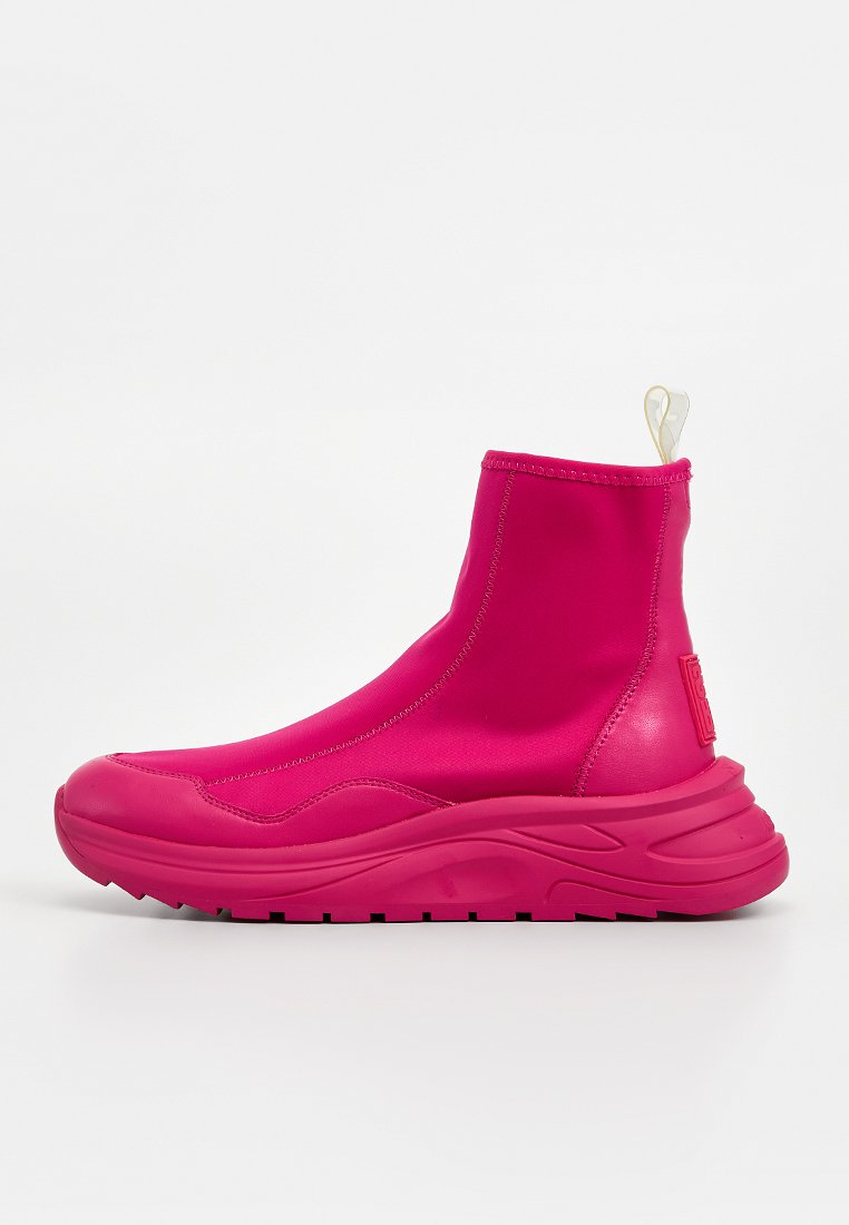 Zapatillas altas