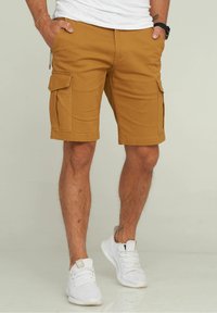Jack & Jones JOE CARGO SHORTS - Shorts - bistre