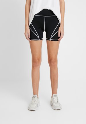 Short - black
