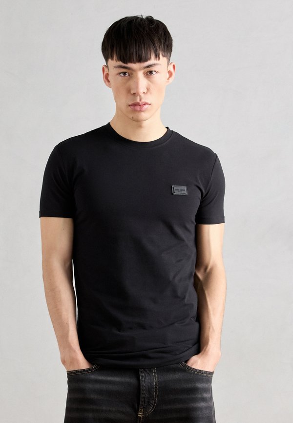 SUPER SLIM FIT WITH LOGOED PLATE - Basic T-shirt