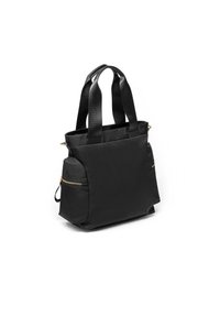 Svart tote-väska med breda handtag, sidofickor med dragkedja och rektangulär form, utformad för avslappnad eller professionell användning.