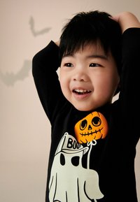 Next HALLOWEEN  - REGULAR FIT - Bluză cu mânecă lungă - black
