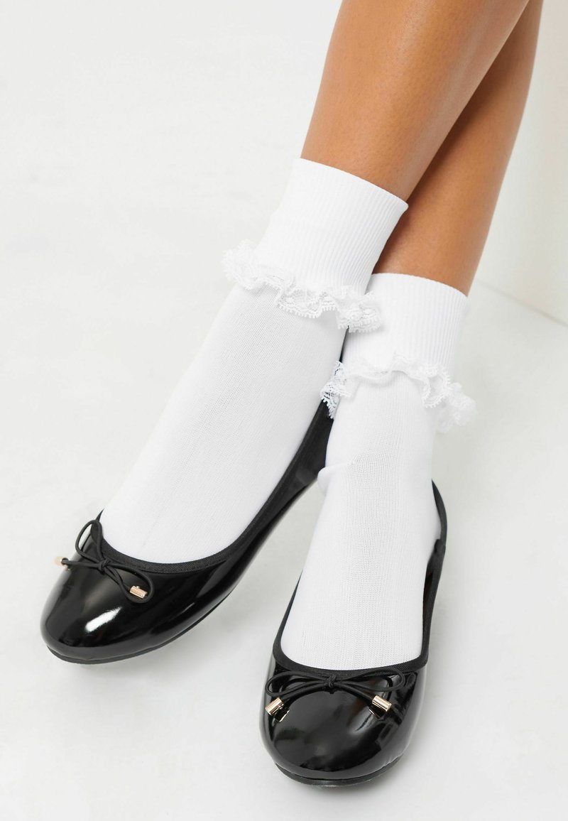 Lipsy SCHOOL  REGULAR FIT - Baleriinad - black