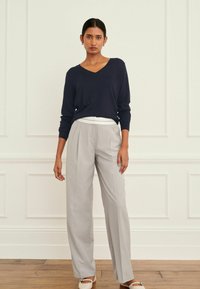 Next V-NECK JUMPER - Strickpullover - navy blue