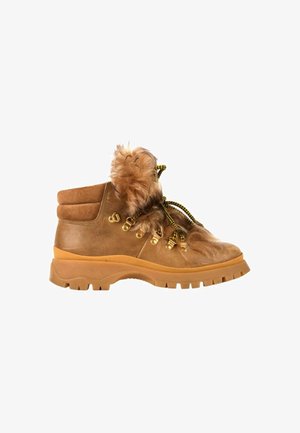 Prada, LACE UP BOOTS CAMEL - Bottines à plateau - camel