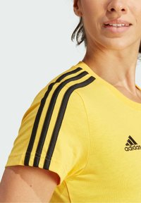 adidas Performance JUVENTUS - Squadra - bold gold