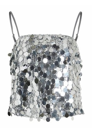 Stříbrný top se třpytkami a tenkými šedými ramínky, s přiléhavým střihem a texturovaným povrchem z kruhových flitrů odrážejících světlo.