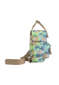 Borsa a tracolla mimetica in verde, blu e beige, realizzata in materiale sintetico con finitura testurizzata e tracolla regolabile. Due tasche anteriori.