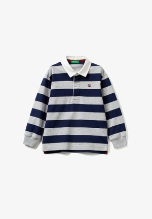 Koszulka polo z długim rękawem w paski w kolorze szarym i granatowym, wykonana z mieszanki bawełny, z białym kołnierzykiem i małym czerwonym logo ośmiornicy na piersi.