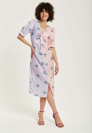 FLORAL KNOT FRONT WITH SHORT - Day dress - pink