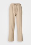 ONLAMAHLE STRAIGHT PULL UP - Pantalon classique - pumice stone