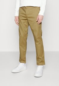 DOCKERS - ORIGINAL SLIM - Pantalones chinos - harvest gold Imagen en miniatura 1