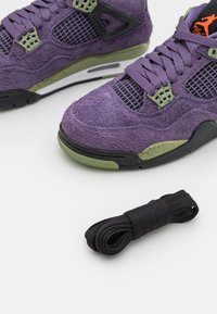 Jordan AIR JORDAN 4 RETRO - Sapatilhas de cano alto - lila
