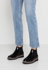 Anna Field Botines bajos - black