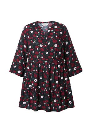 Vestido floral con fondo oscuro y patrones en rojo, blanco y verde. Tiene escote en V, mangas tres cuartos y una falda acampanada.