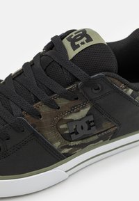 DC Shoes PURE - Sapatilhas - black