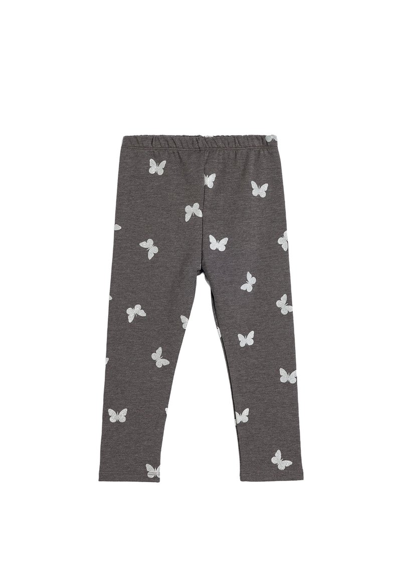 Leggings grises hechos de una tela suave, que presentan un patrón de mariposas blancas en todo su diseño y una cinturilla elástica para mayor comodidad.