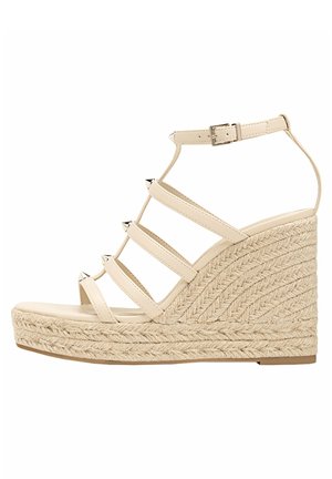 Sandalen met plateauzool - nude