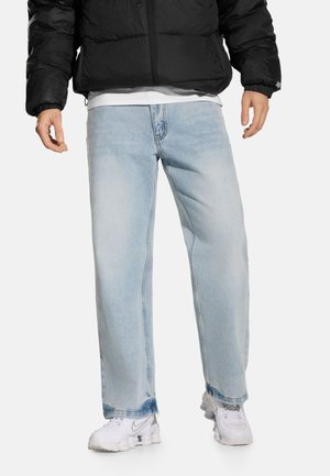 - Jeansy Straight Leg