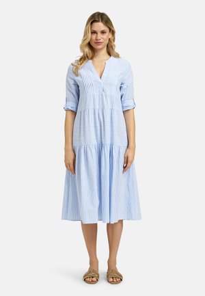 MILANO ITALY, MILANO ITALY MIDIKLEID IM STREIFEN-DESIGN MIT 3/4-ÄRMELN - Freizeitkleid - azure